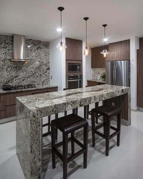 Como Escolher o Mármore Ideal para o Balcão da Sua Cozinha Americana