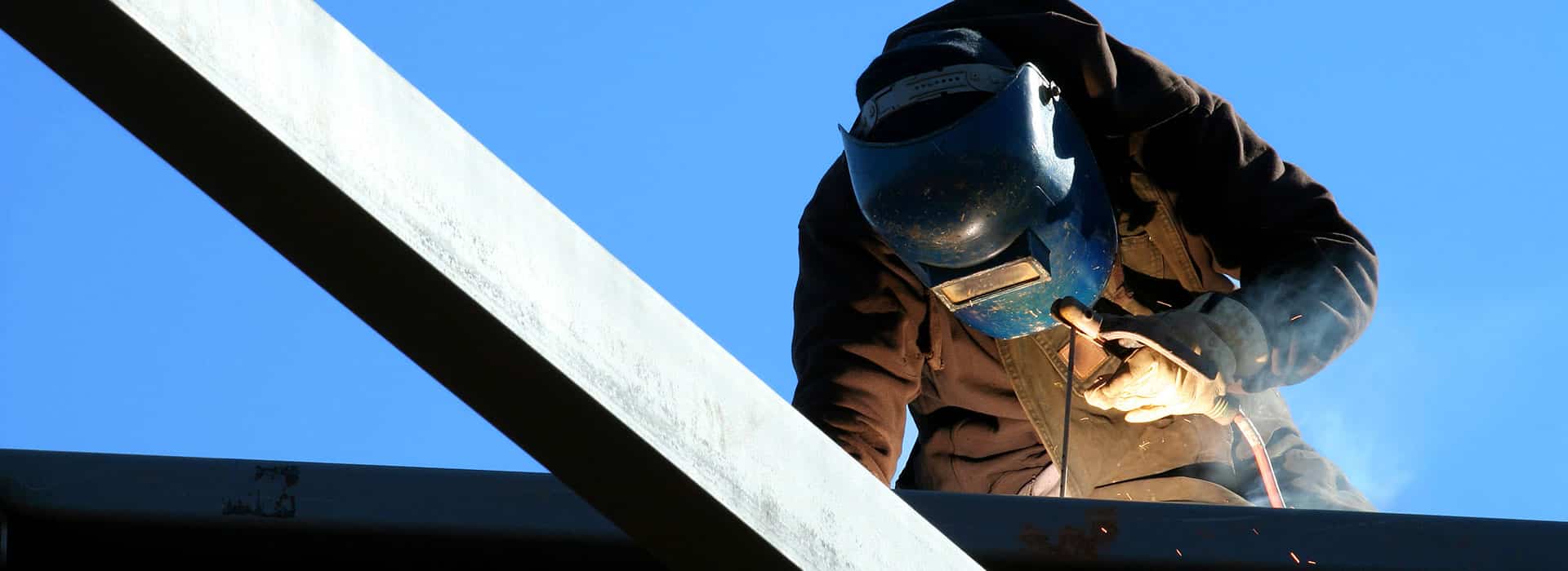 Como escolher o melhor curso de soldador para iniciantes