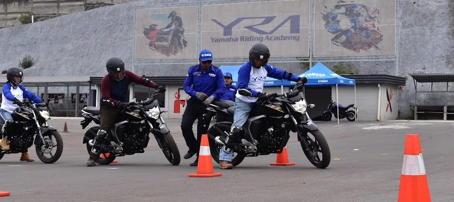 Como escolher seu curso de pilotagem Yamaha