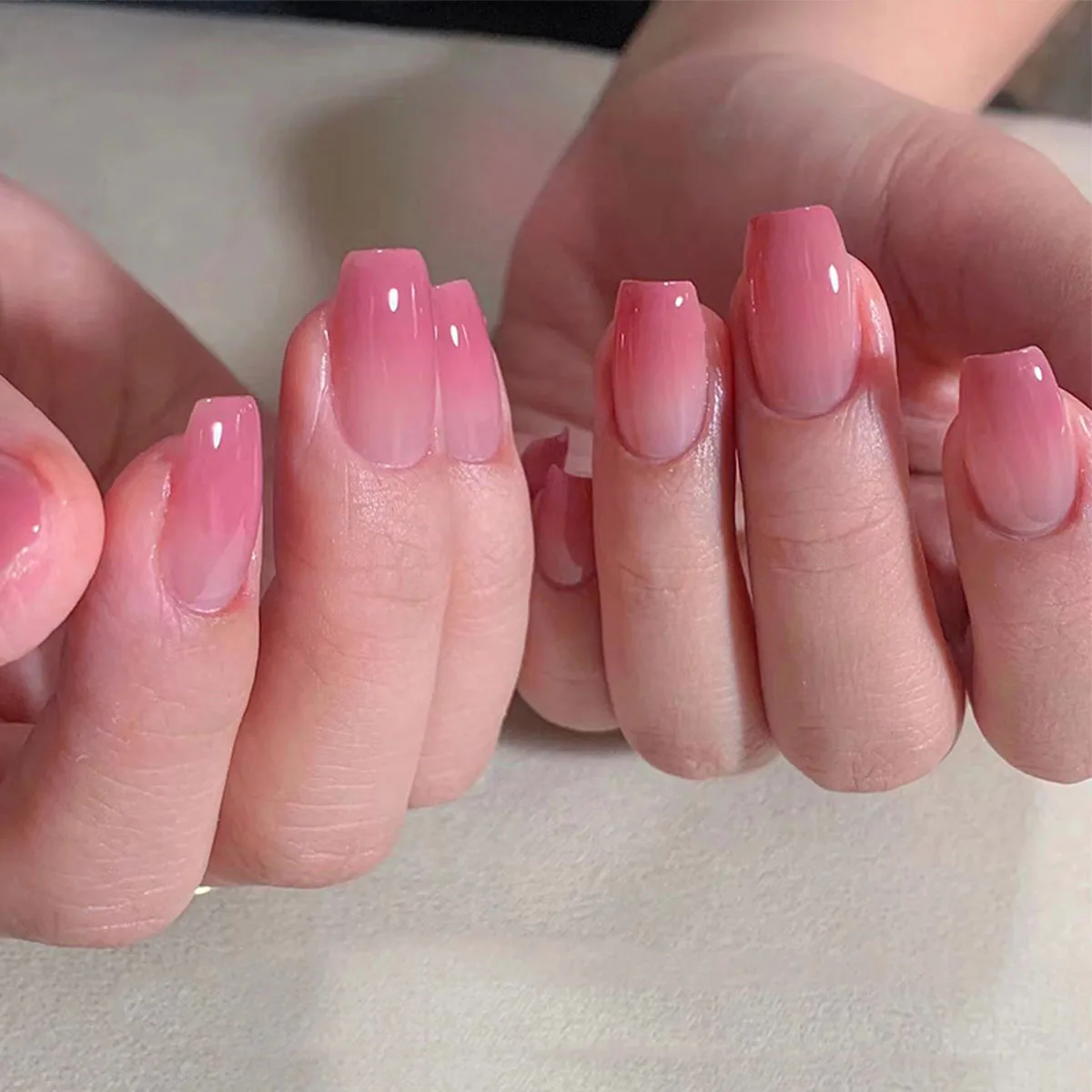 erros comuns atividade cortar unhas papel evitar