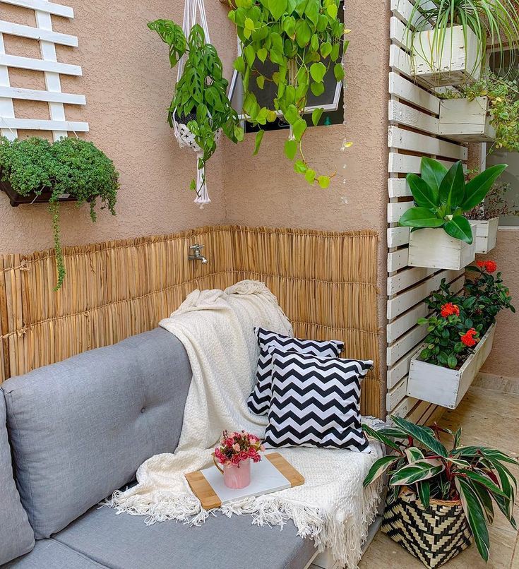 5 Materiais Essenciais para Móveis de Área Externa Duráveis no Verão