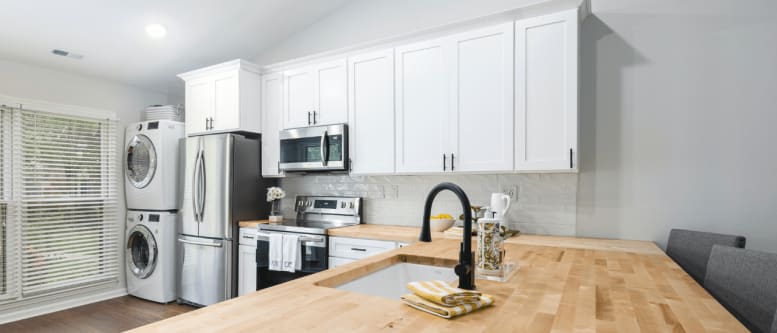 decoração de cozinha integrada com lavanderia