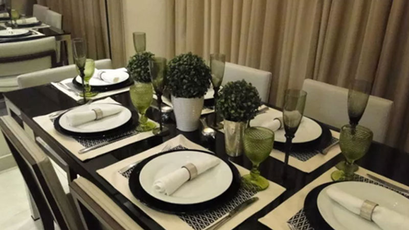 tendencias decoracao mesa jantar 2025