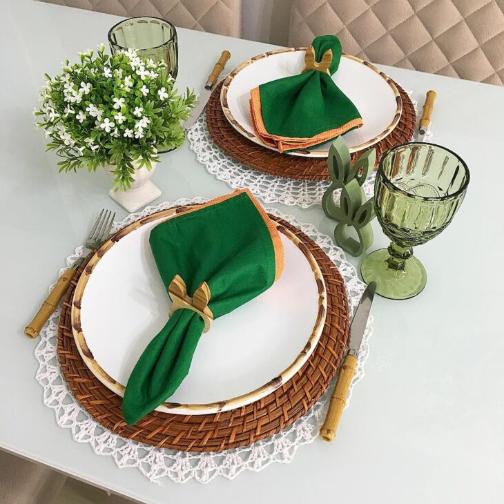 centro de mesa para mesa de jantar funcional