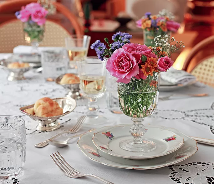 centro de mesa para mesa de jantar funcional