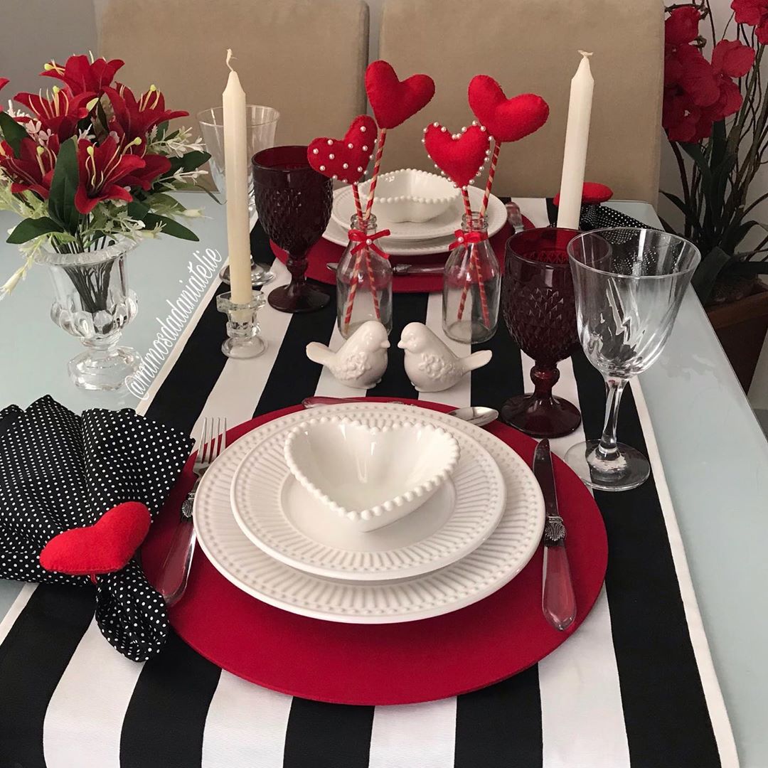 centro de mesa para mesa de jantar funcional