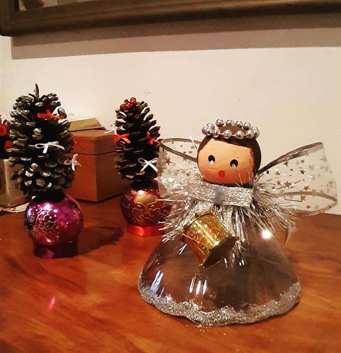 Luminárias de Natal DIY: Dê Vida a Potes de Vidro Descartados