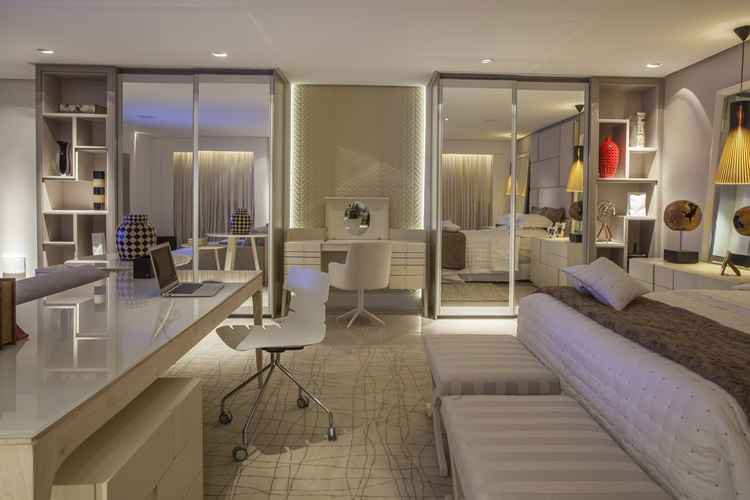 Como integrar a penteadeira ao design do seu quarto de casal