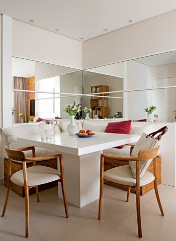 decoração de sala de jantar pequena e simples