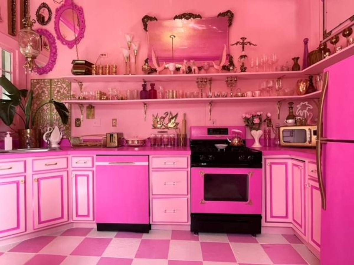 sofá rosa veludo ou suede qual escolher