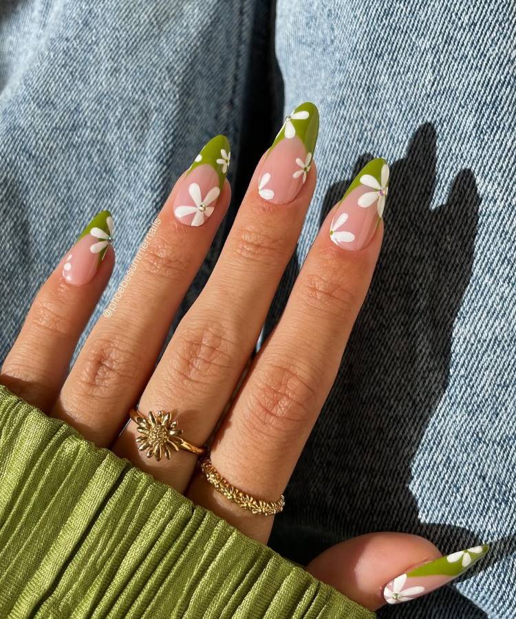 decoracao de unha amendoada