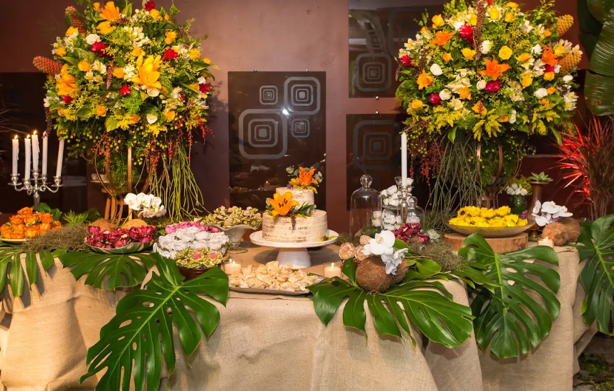 ideias de decoração para festa de 15 anos luxo moderno