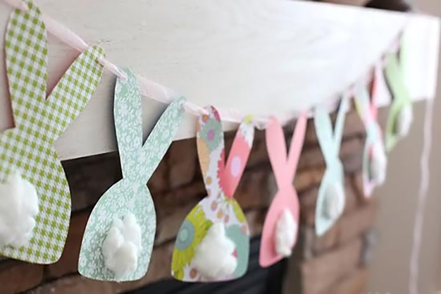 decoracao de pascoa com galhos secos e ovos marmorizados