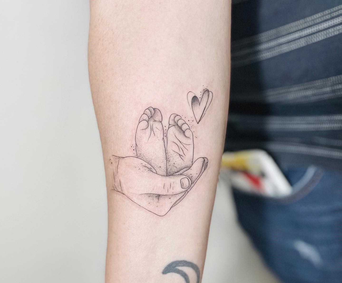 tatuagem de filhos na nuca