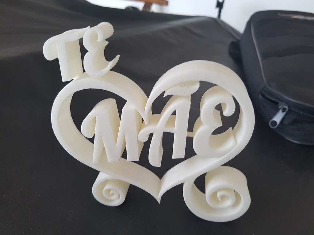 como usar png dia das mães 3d em canva