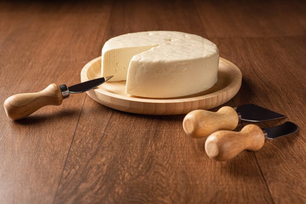 guia de harmonização de queijos brasileiros com vinhos