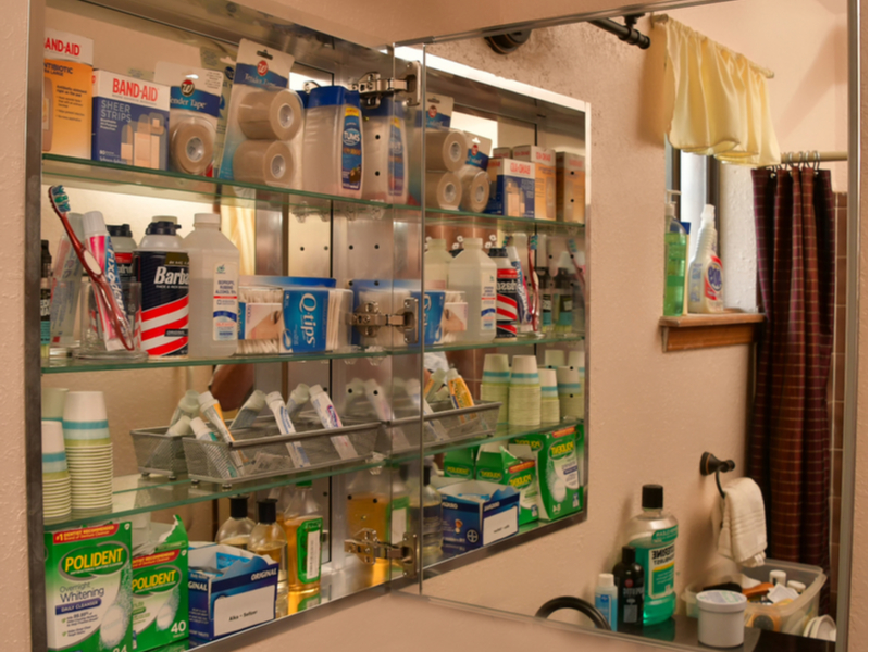 Mitos e Verdades sobre o Armazenamento de Medicamentos na Geladeira