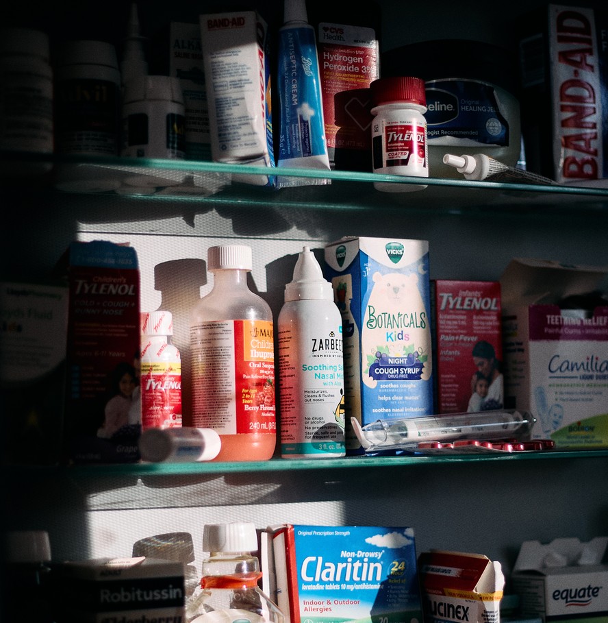 Guia Completo: Como Montar Sua Farmácia Doméstica Essencial