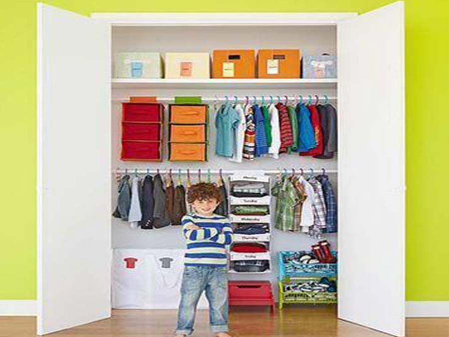 Como Dobrar Roupas Infantis Usando a Técnica Envelope