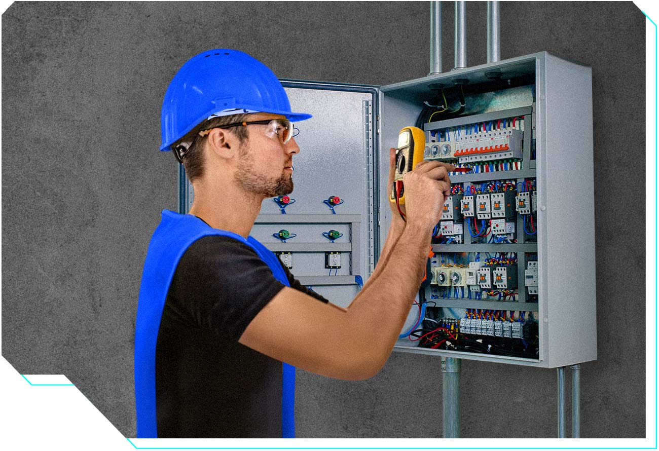 valor diária eletricista profissional