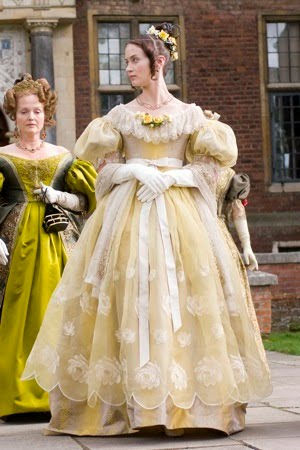 erros comuns ao usar espartilho vitoriano