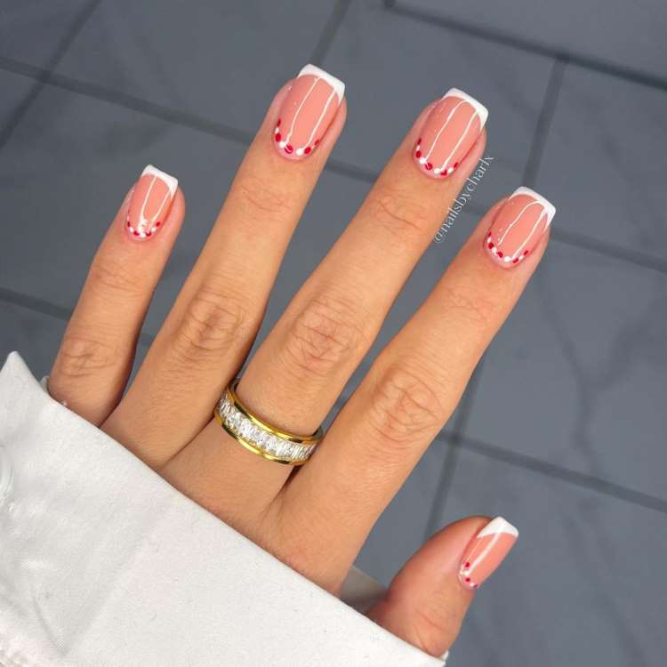 ideias unhas decoradas vermelho e branco sem erros
