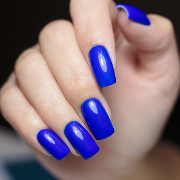 melhores esmaltes azul royal e cobalto para unhas
