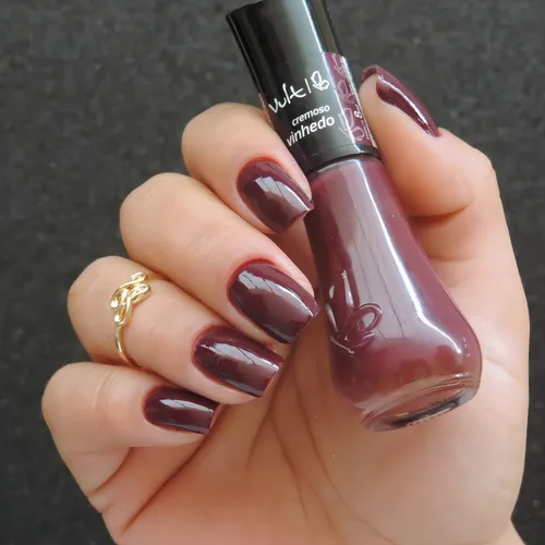 Esmaltes Vult Vinhedo