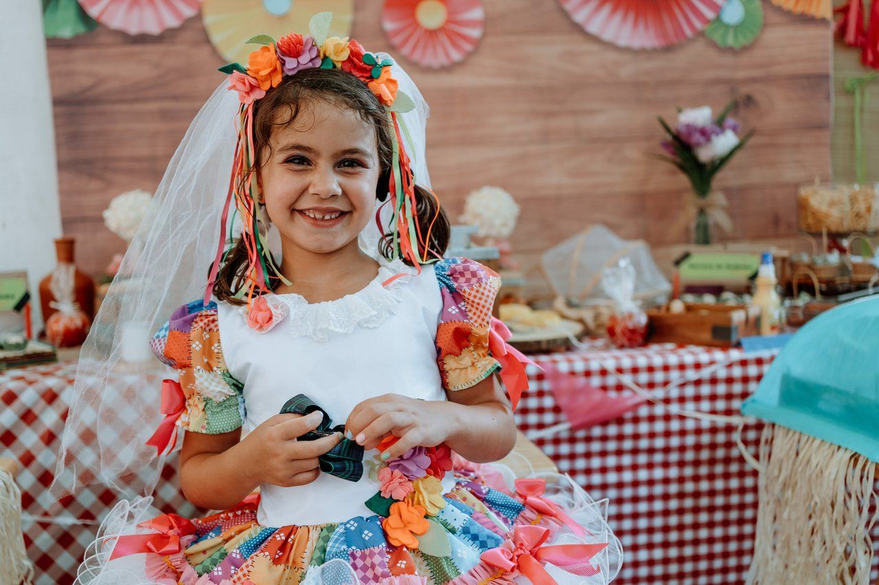 custo médio de decoração de festa junina com imagens