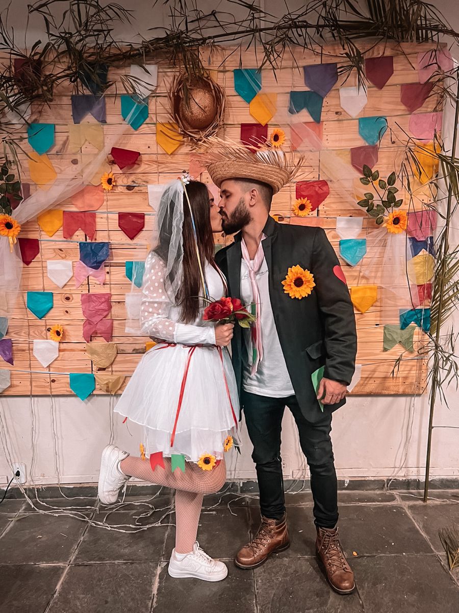 quanto custa alugar fantasia de noiva caipira