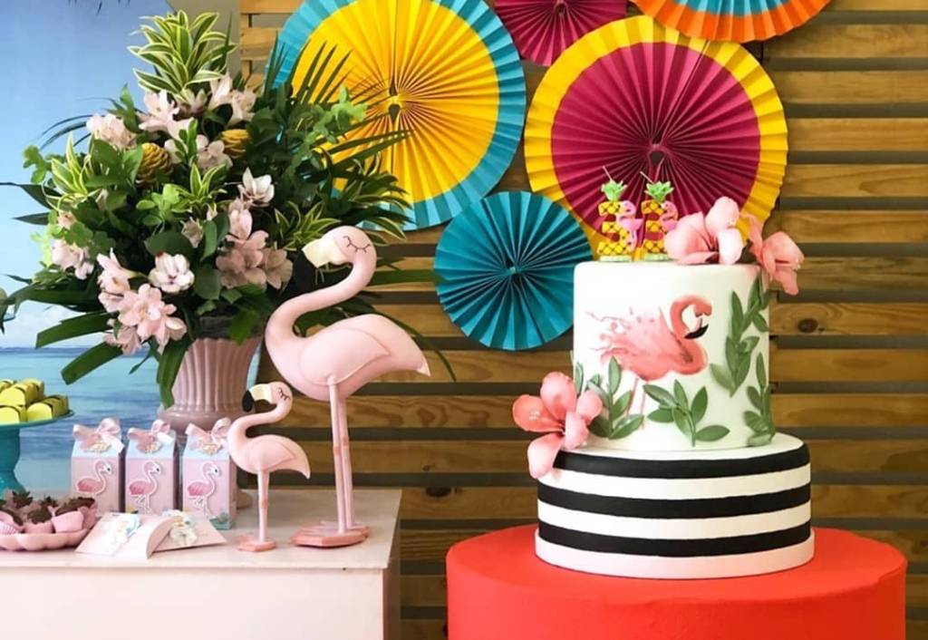 decoração festa tropical neon