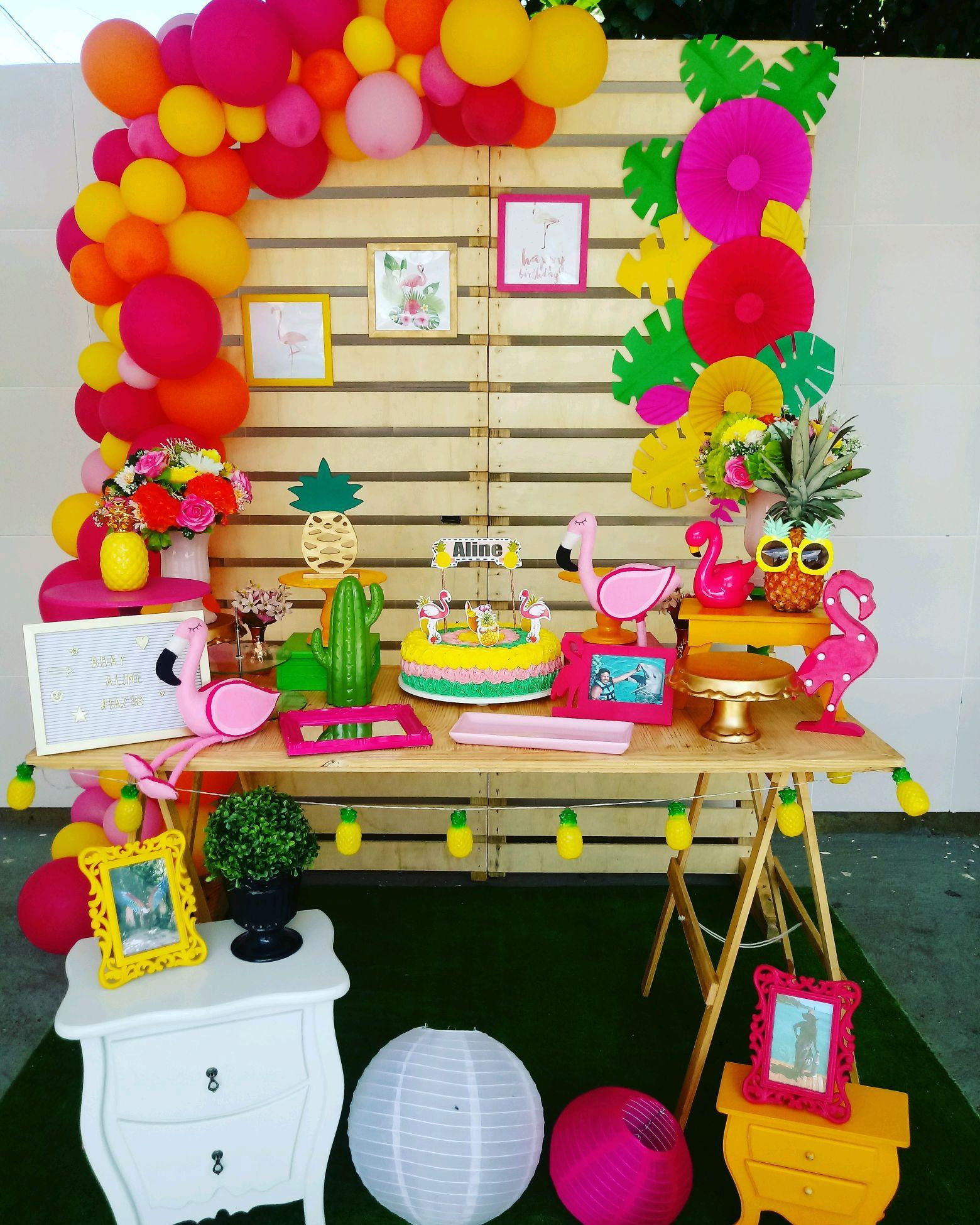 decoração festa tropical infantil