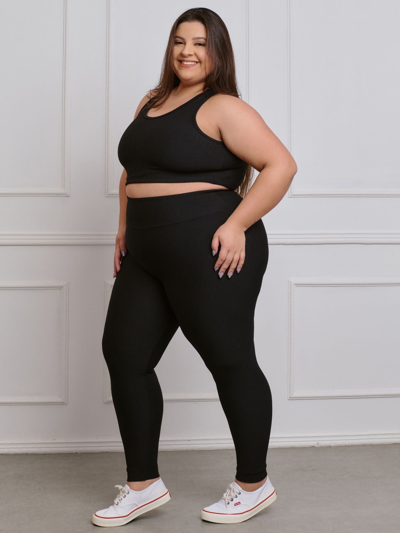 tops esportivos plus size