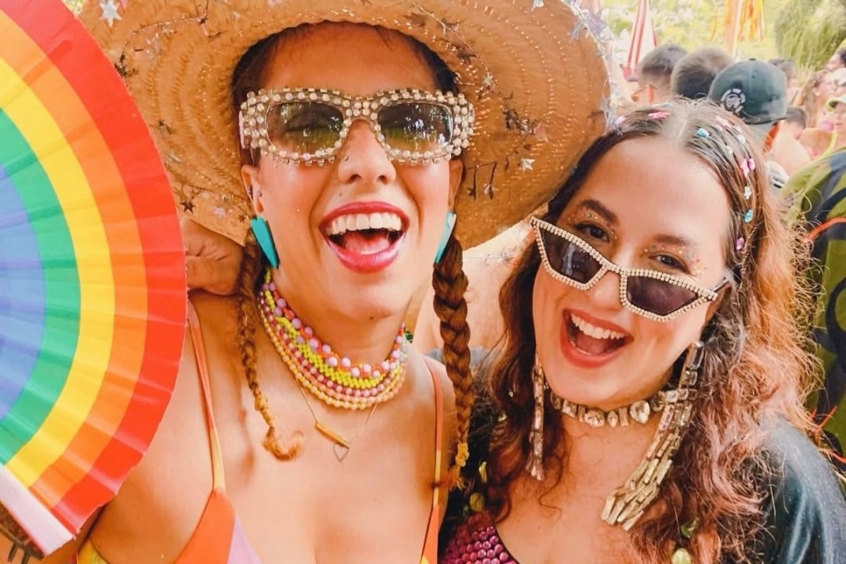 foto carnaval rua ou sambodromo qual melhor