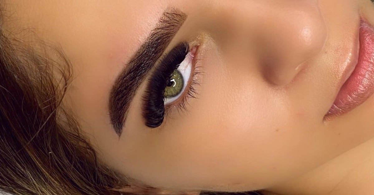 Guia Completo: Como Escolher a Extensão de Cílios Perfeita para Cada Formato de Olho