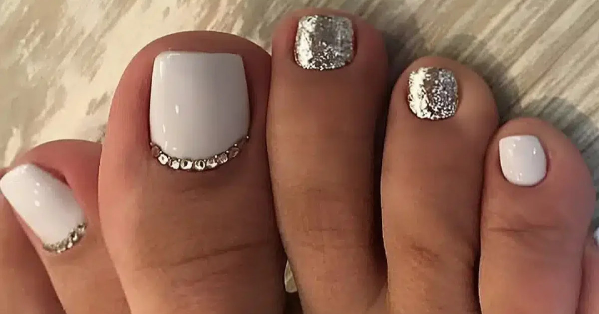 ideias de unhas do pé decoradas para o verão