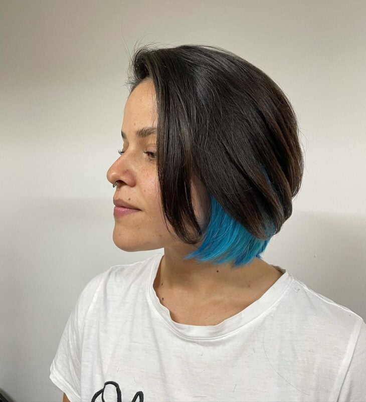 Guia Completo: Como Descolorir o Cabelo para Tons de Azul Perfeitos