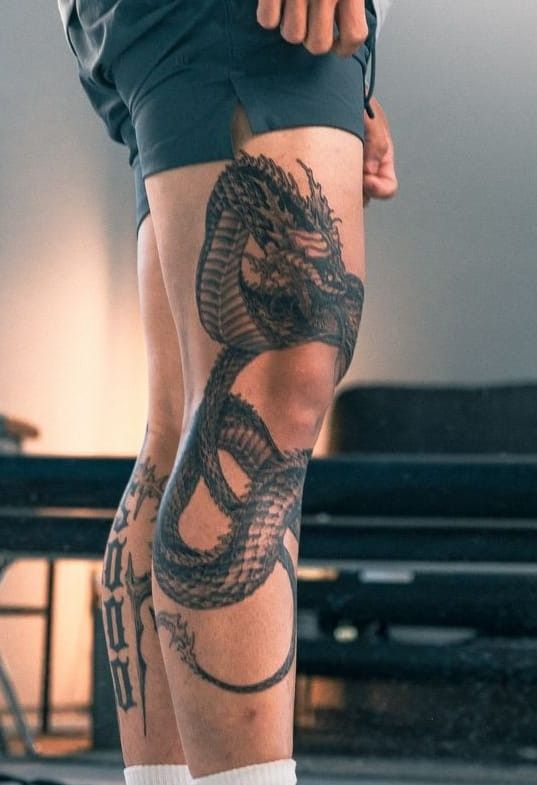 melhores estilos de tatuagem para perna feminina