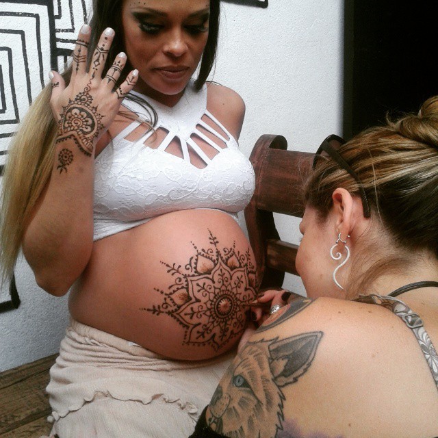 infecções por tatuagem na gravidez