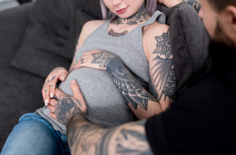 infecções por tatuagem na gravidez