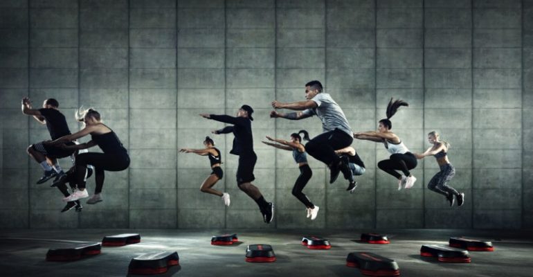 HIIT em Casa: Exercícios Eficazes para Fazer Sem Equipamentos