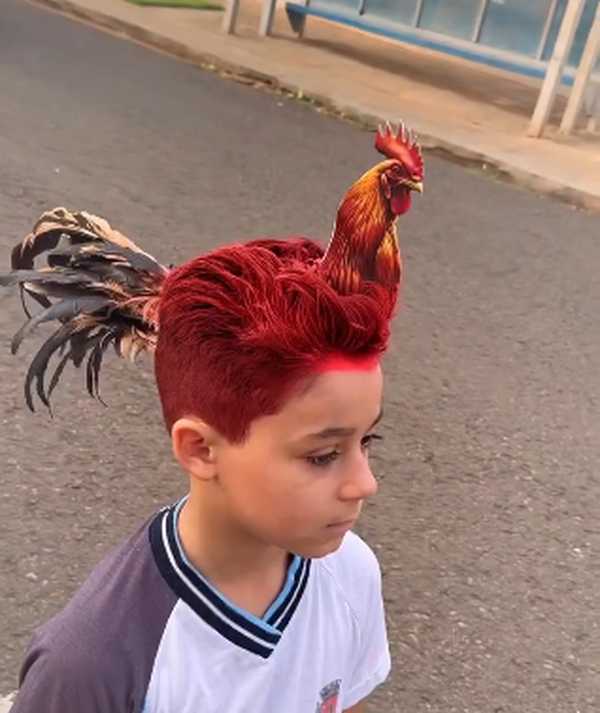 cabelo maluco com spray menino