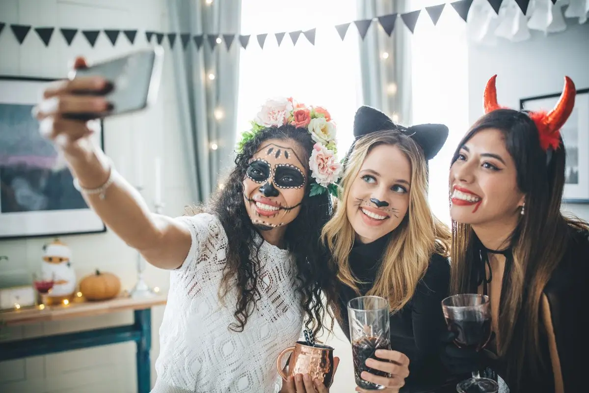 melhores ideias de fantasias criativas para 3 amigas