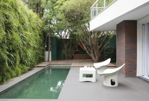 paisagismo para quintal com piscina