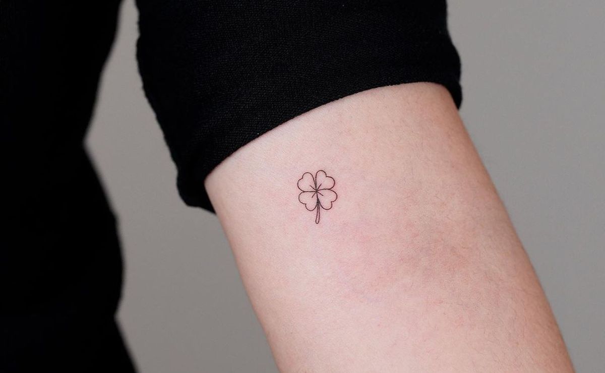 tatuagem minimalista natureza