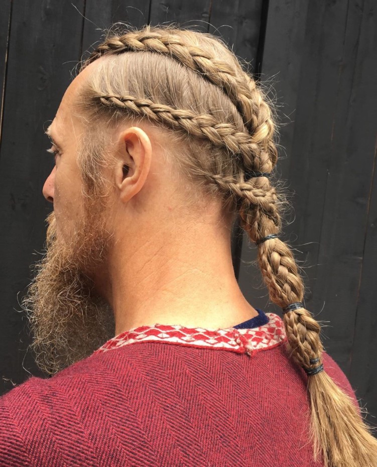 ideias de tranças viking masculina para cabelo curto