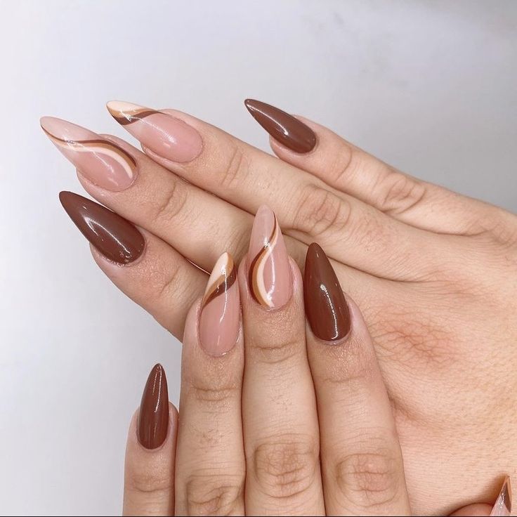 unha marrom elegante