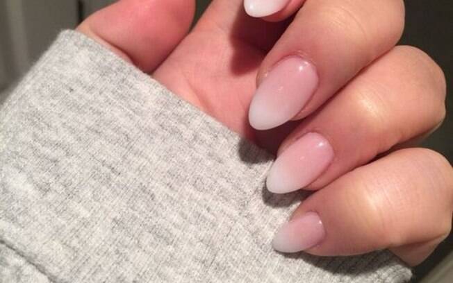 como manter unhas amendoadas perfeitas por mais tempo