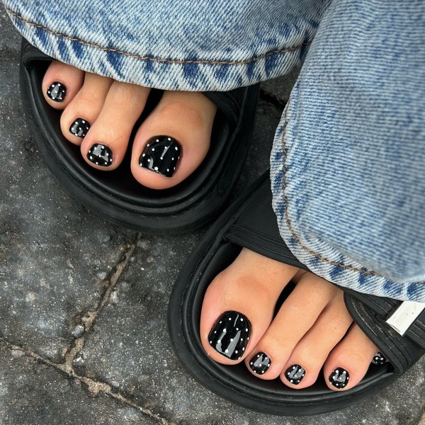 erros comuns unhas do pe decoradas verao