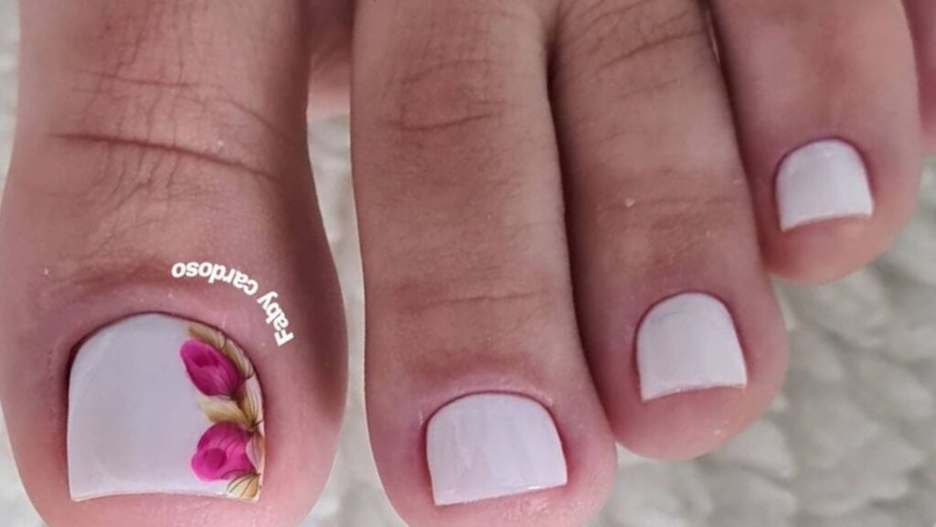 erros comuns unhas do pe decoradas verao